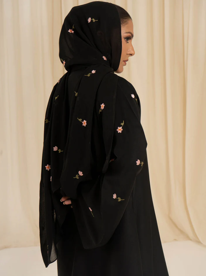 Nova Black Abaya